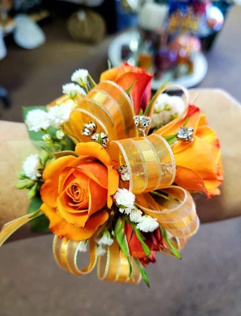 Flo's on Franklin: Floral and Antique Finds in Dwight, IL