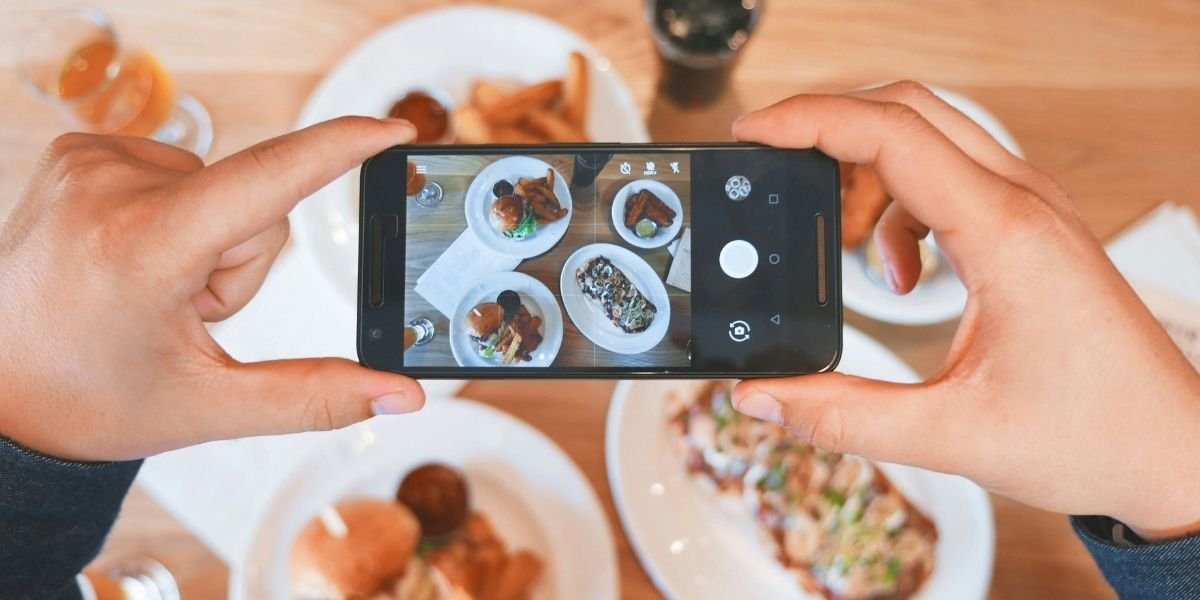 Why Food Influencers Are Popular A Look at Their Impact