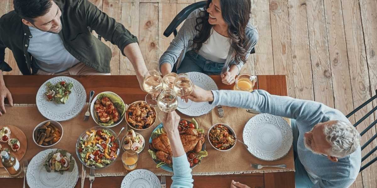 Chicago's Culinary Scene A Fusion of Global Flavors and Local Innovation