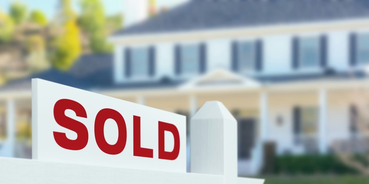 Selling Your House in Chicagoland: Traditional vs. Modern Methods