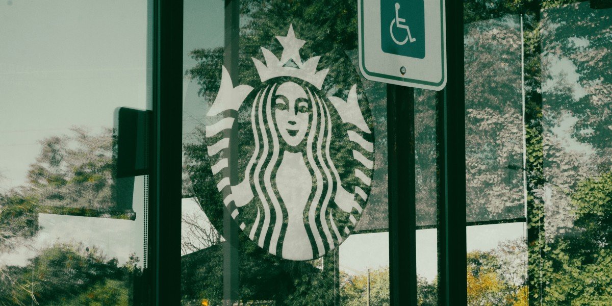 Chicago Starbucks Workers Walk Out on Red Cup Day