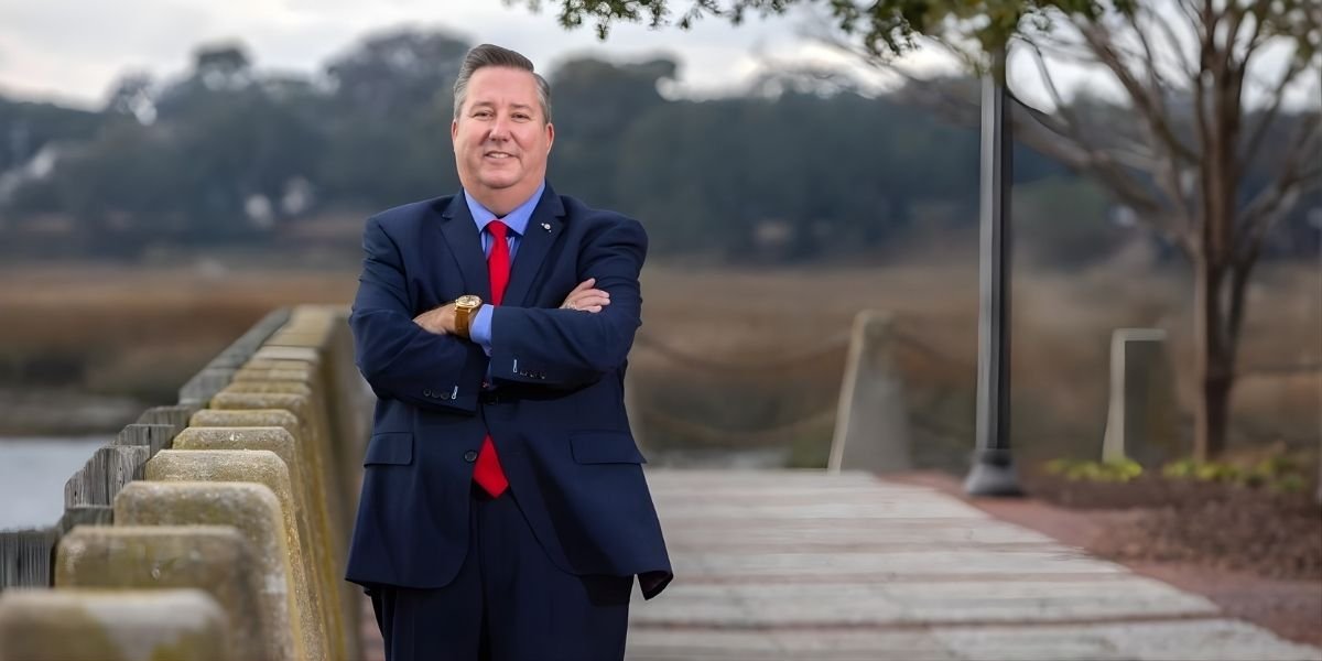 Examining the Public Service Trajectory of Michael P. Murphy from Military to Policy Advisory Roles