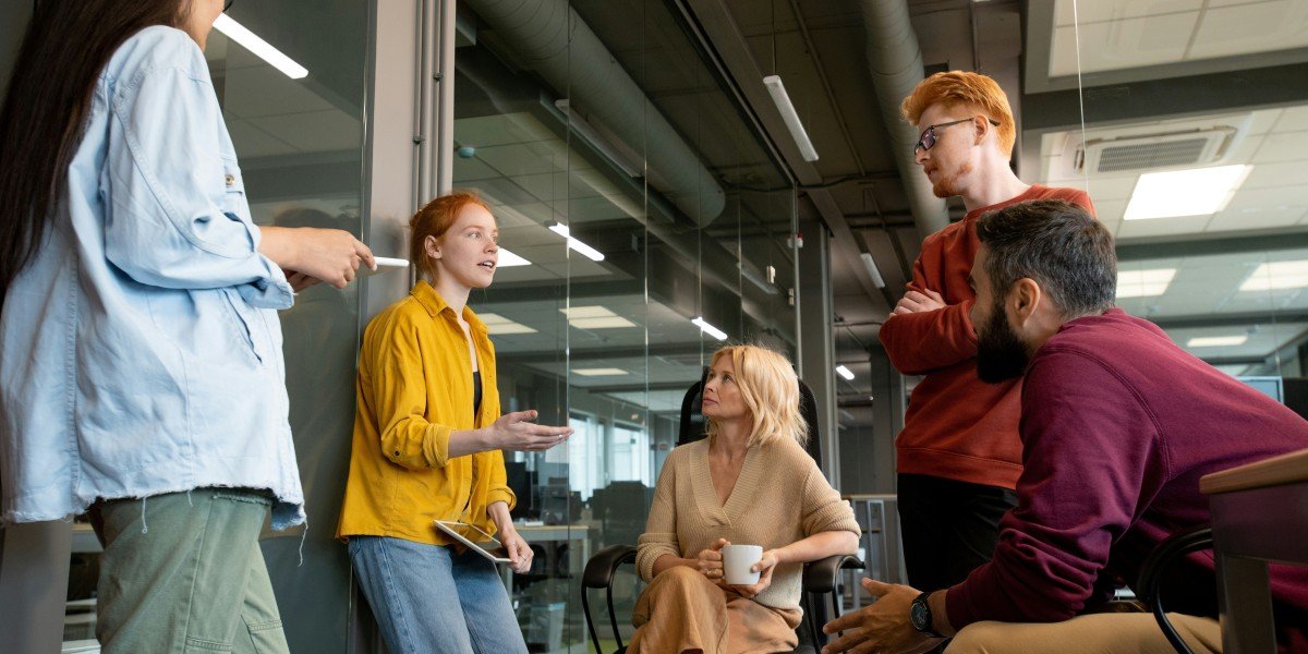 Illinois Advocates Push To Expand Guaranteed Income Program To 100,000 Residents