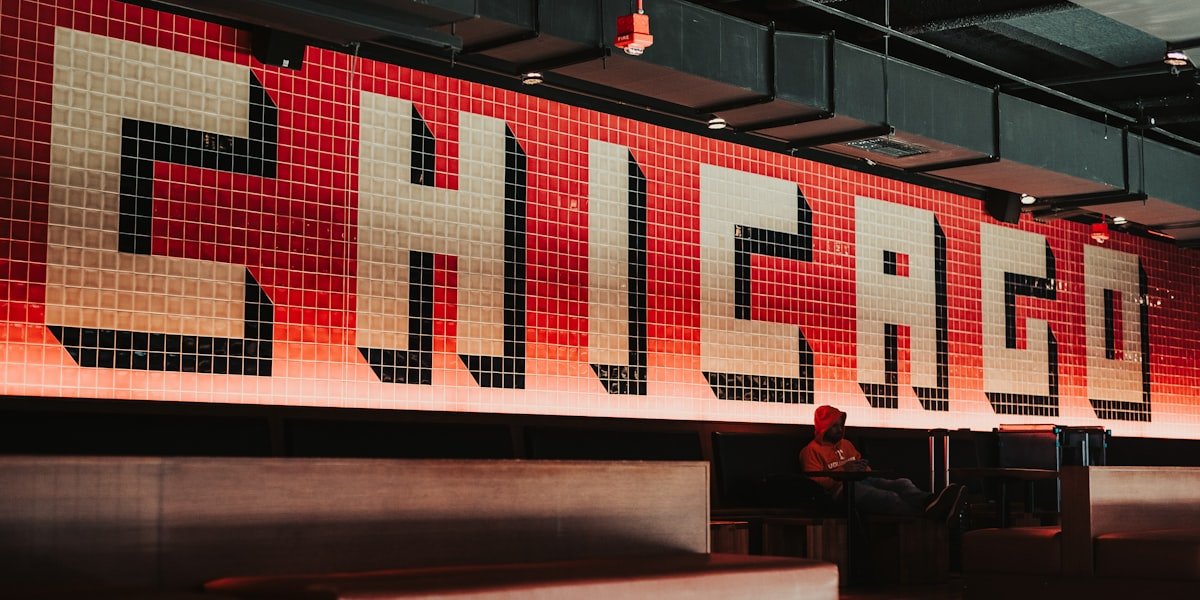 What Makes a Deep-Dish Pizza Chicago Actually Deep-Dish