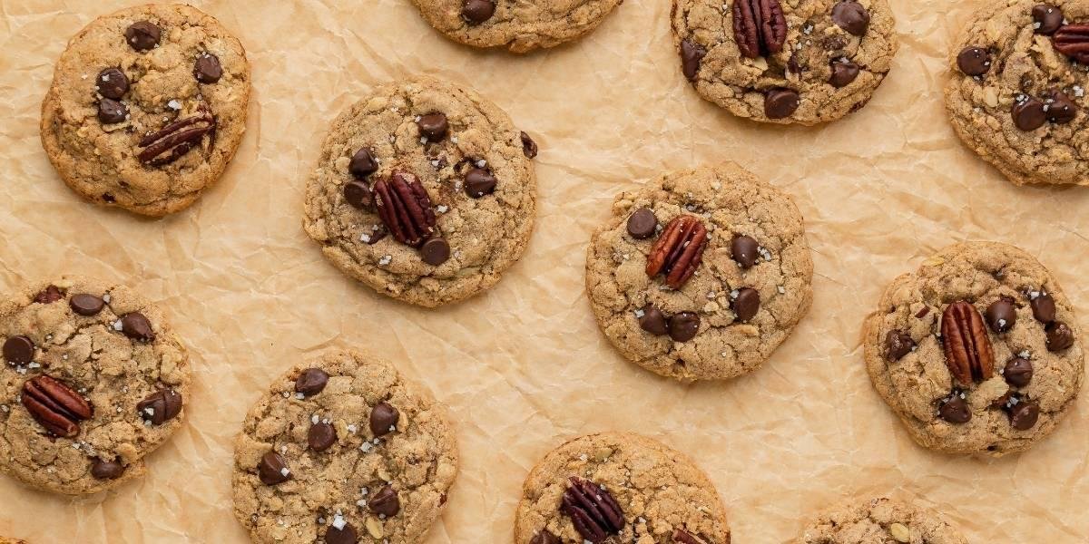 Why Thoughtful Gifting of Chocolate Shipped Cookies Still Matters in The Windy City