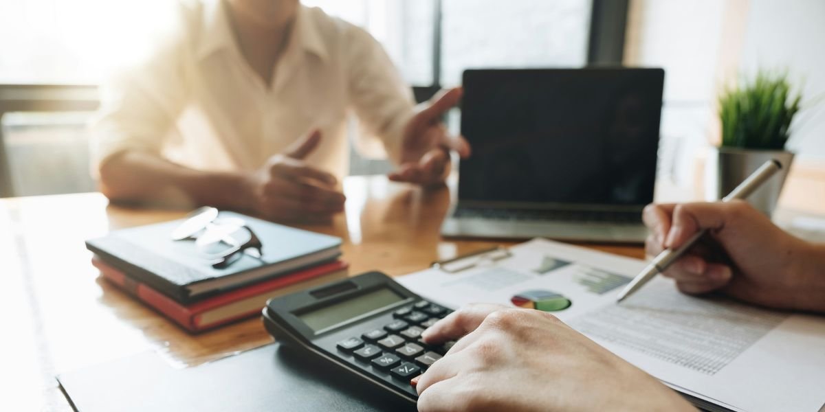 Unsecured Business Loans for Service Businesses and an Essential 2027 Guide