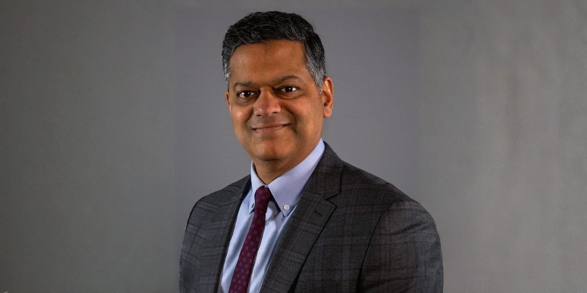 Dr. Goya Raikar: Leading the Future of Robotic Mitral Valve Repair at Froedtert South
