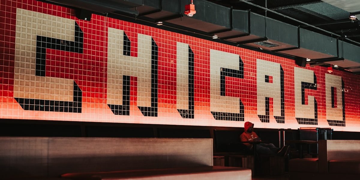 What Makes a Deep-Dish Pizza Chicago Actually Deep-Dish